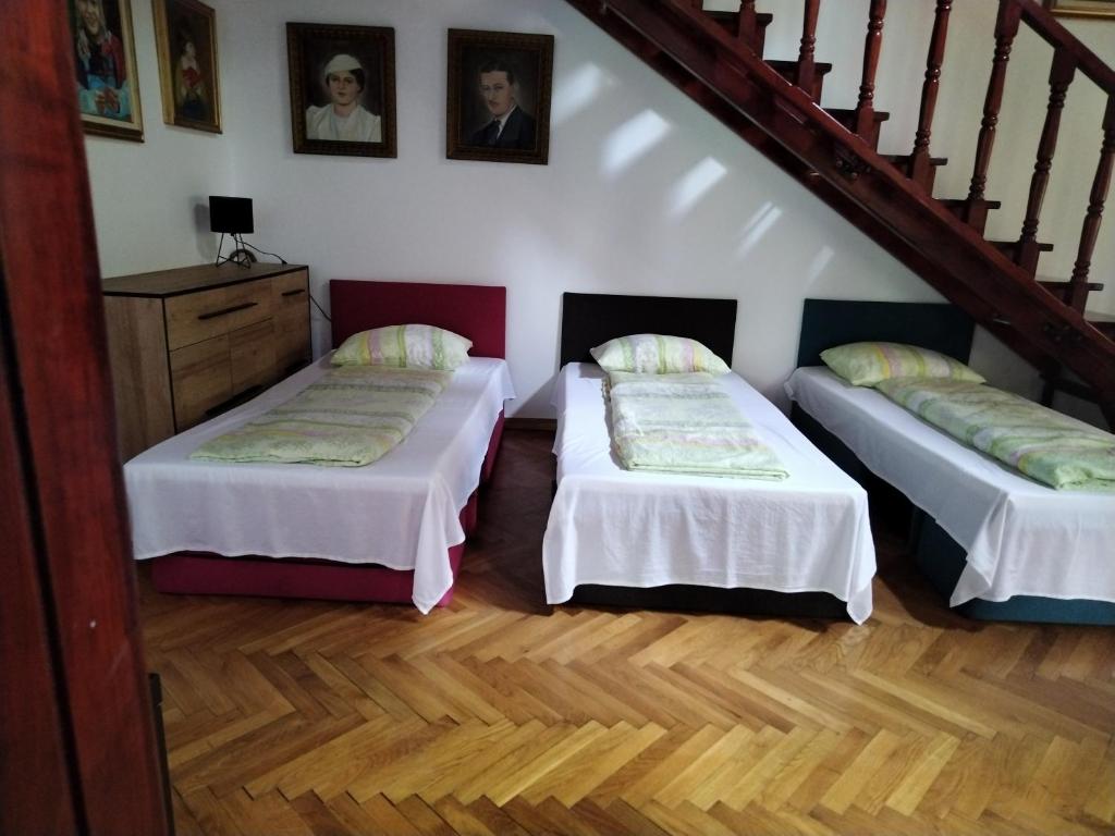 Postel nebo postele na pokoji v ubytování Holiday Home Jakovci