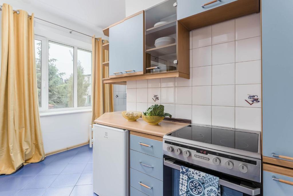 Kuchyňa alebo kuchynka v ubytovaní Chill Apartments Gersona