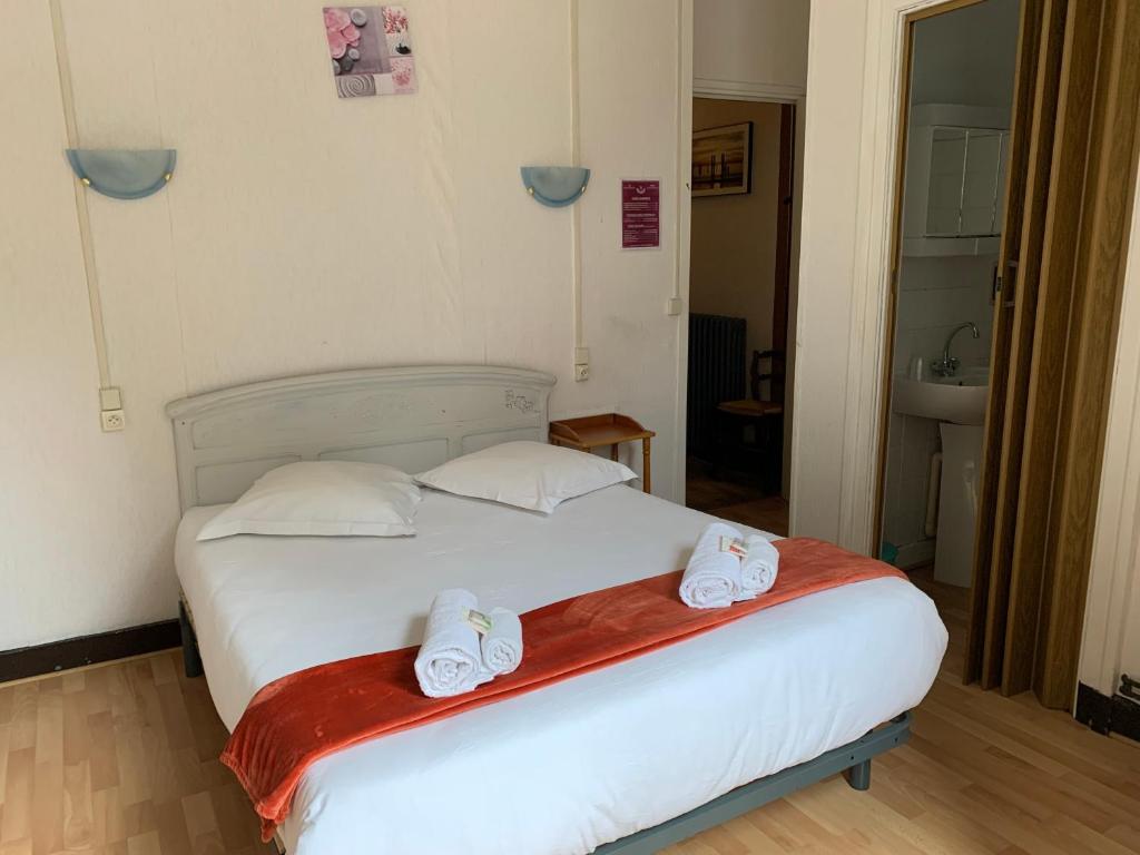 Le Pourquoi pas - Standard Double Room