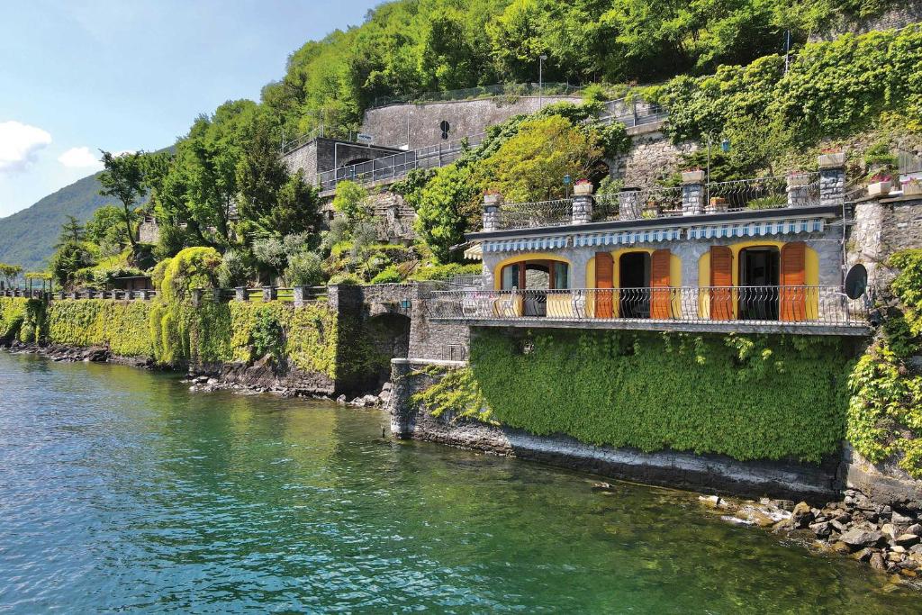 Brienno Fronte Lago