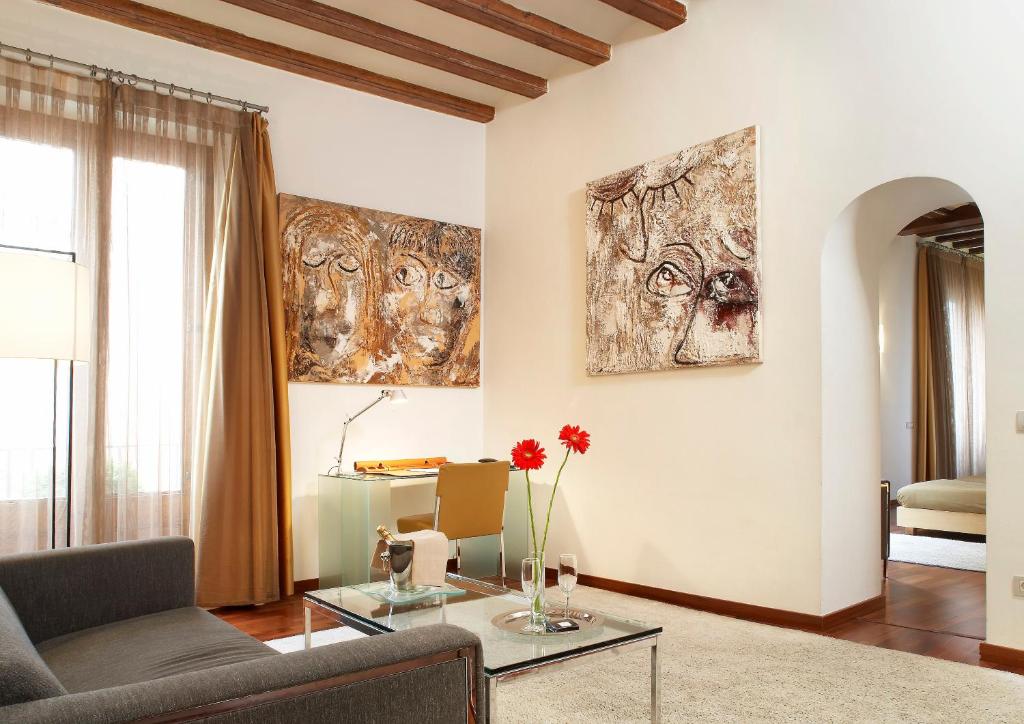 Mercer House Bòria BCN - Resim 11