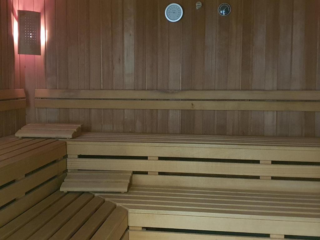 Fotografie z fotogalerie ubytování Ferienwohnung Charlie mit Seeblick v destinaci Möhnesee