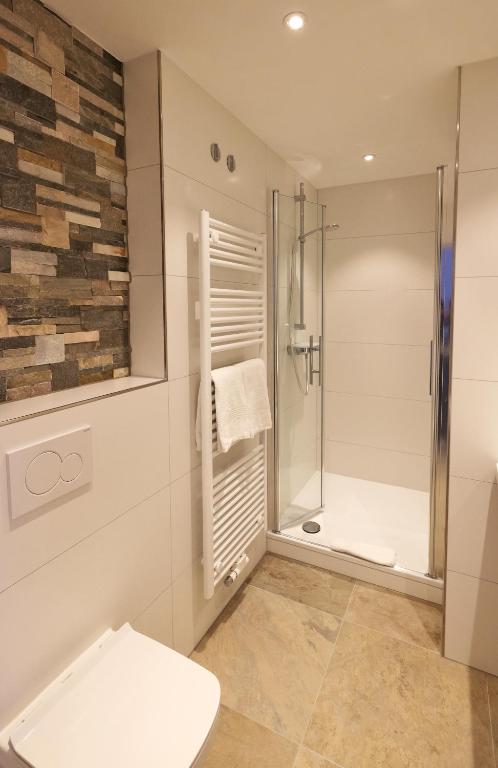 Koupelna v ubytování Hotel Gasthof Jägerstüble