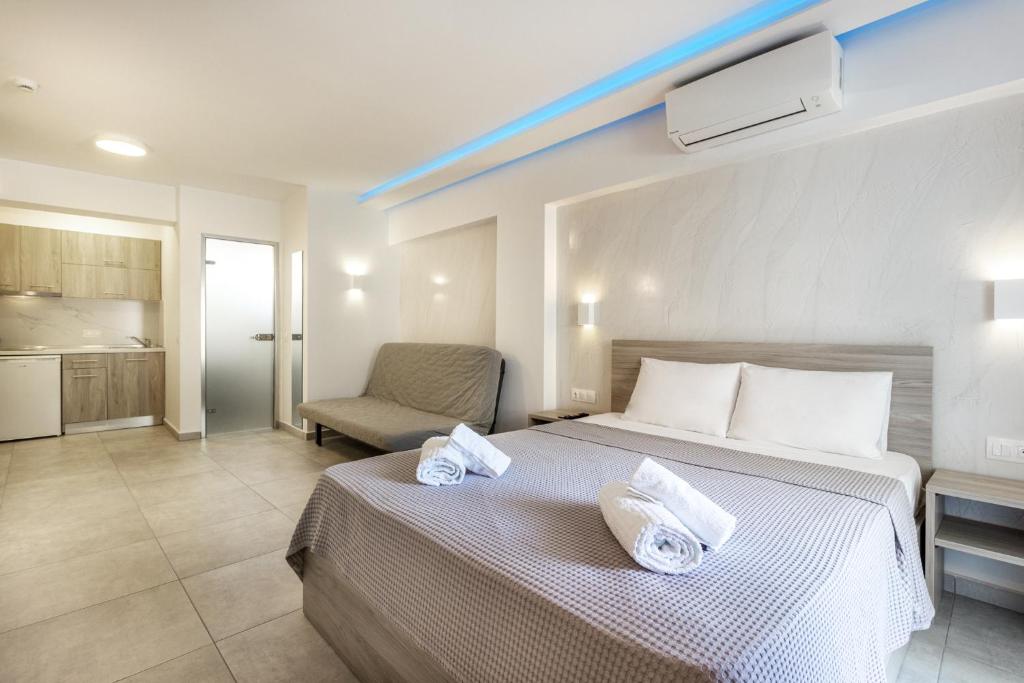 Posteľ alebo postele v izbe v ubytovaní Summer Inn