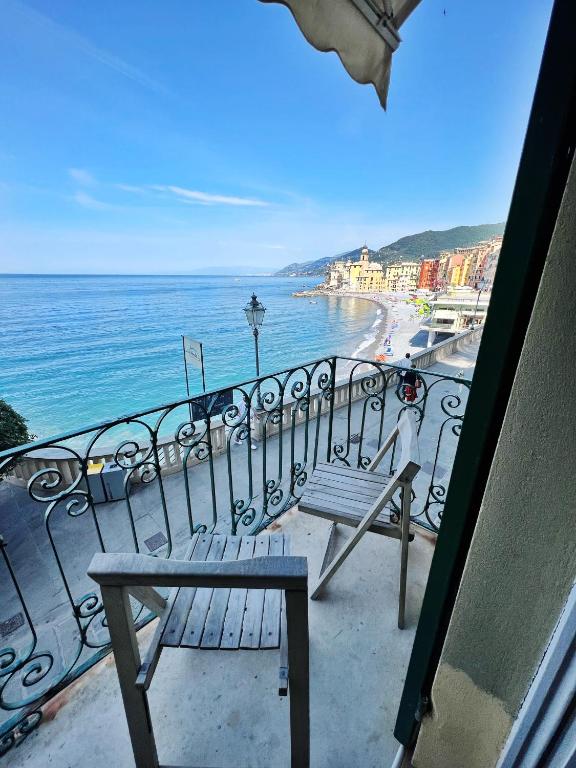 Фотография из галереи UN TERRAZZINO SUL LUNGOMARE в Камольи