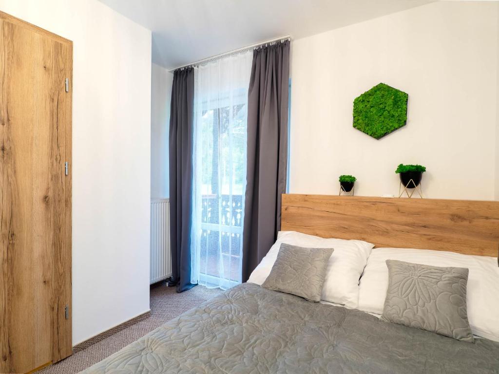 Osada turystyczna Malinów - 4