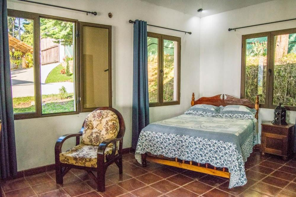 Kama o mga kama sa kuwarto sa Vista Encantada Hotel & Masajes Profesionales