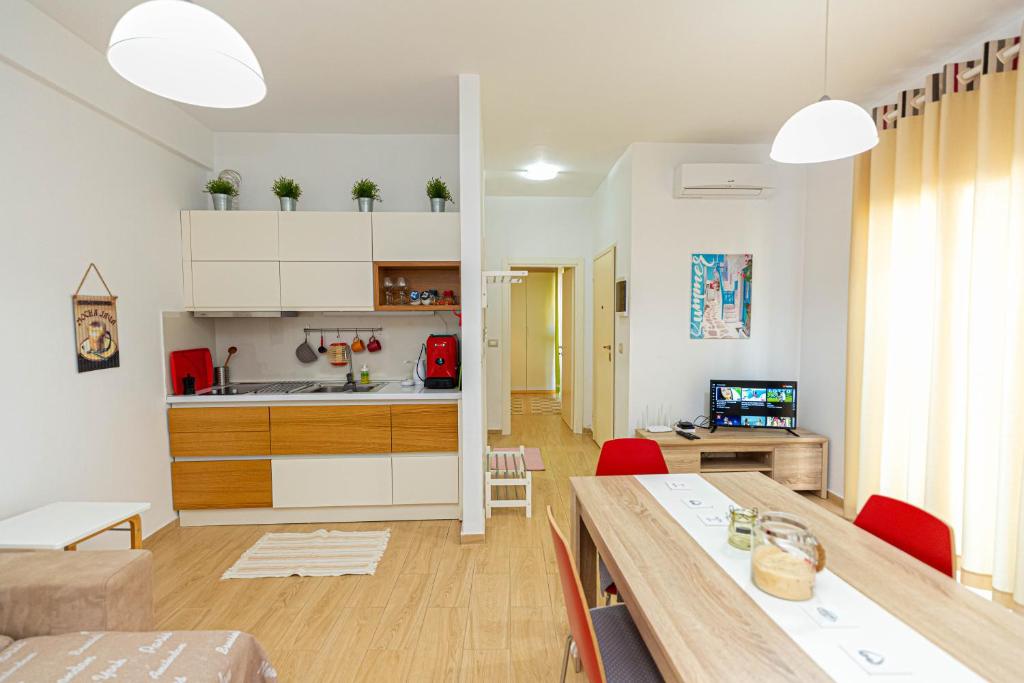 Villa Amos at Aquamarine Residence - Image 4