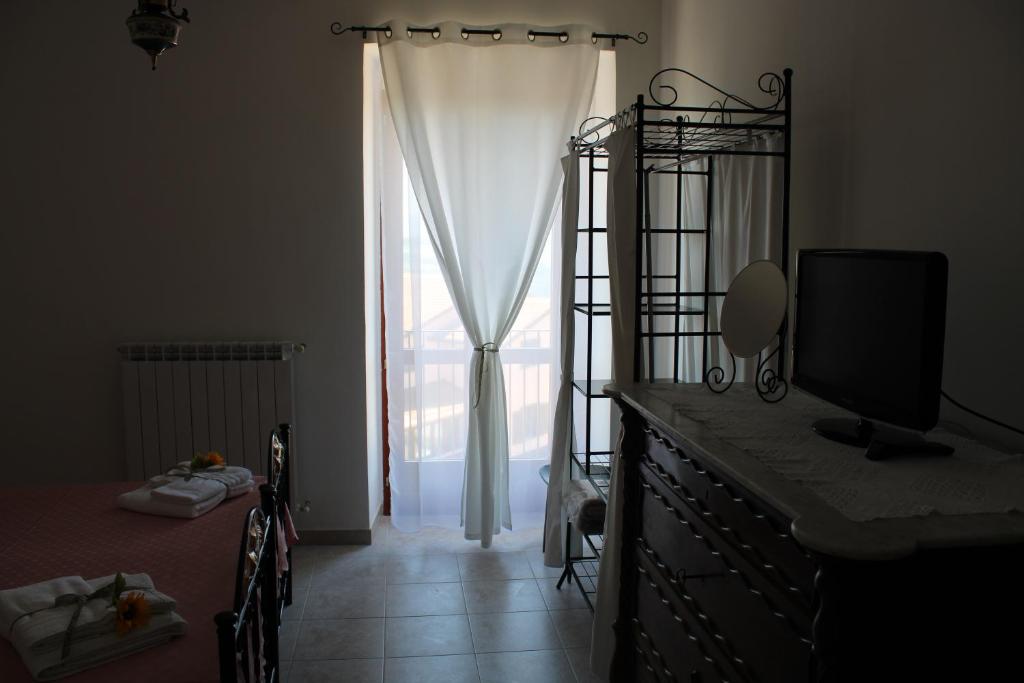B&B Montagano - Habitación Triple Con Baño Compartido
