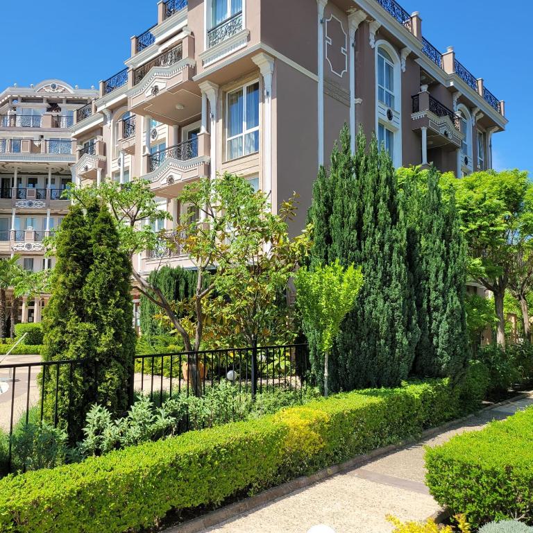 Zahrada ubytování Izi Palace Deluxe StudioB1