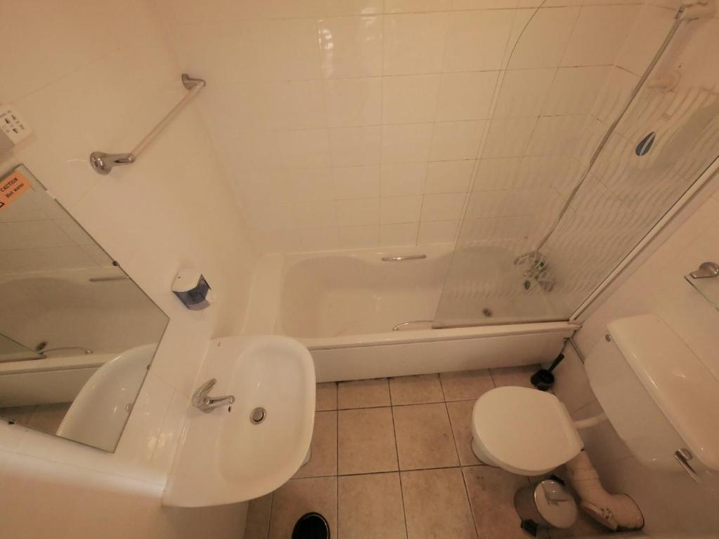 Bourne Hall Hotel - Resim 20