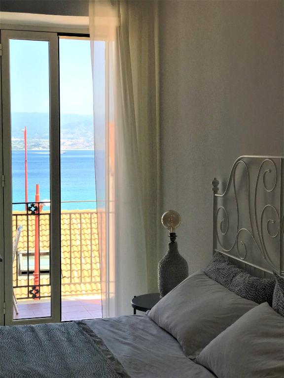 Foto dalla galleria di Vecchia Paradiso - A un passo dal Mare a Messina