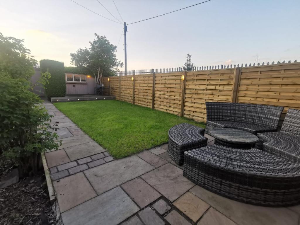 2 bedroom home with large outdoor space, Aspatria Updated