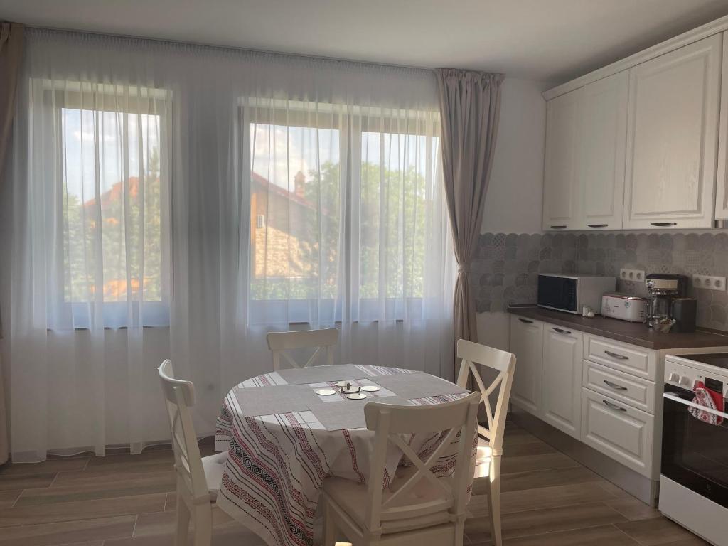 Iarca Inn - Appartamento Con Terrazza