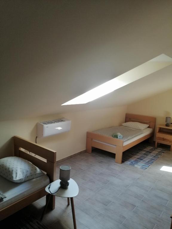 Sobe Gondola Sotin - Classic Quadruple Room