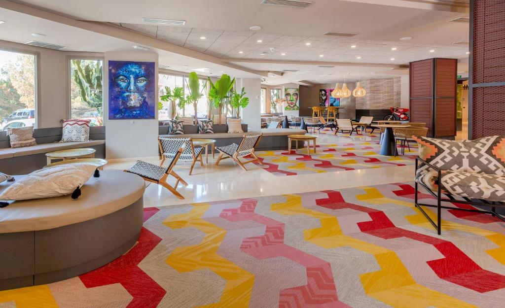 Marins Beach Club - adults only hotel, Cala Millor – Updated ...