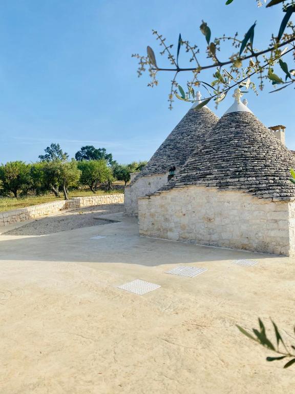 Zdjęcie z galerii obiektu I Trulli del Vagabondo - Complex of Trulli with Private Pool w Alberobello