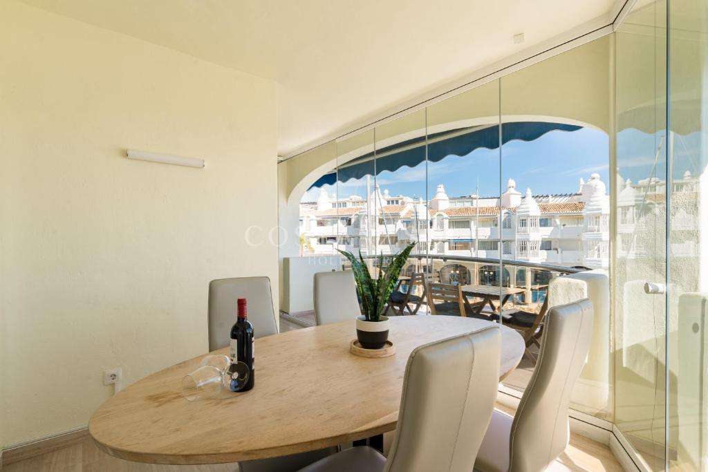Fotografia z galérie ubytovania Malaga Benalmadena Puerto Marina Costa Sol Holiday Rentals v destinácii Benalmádena