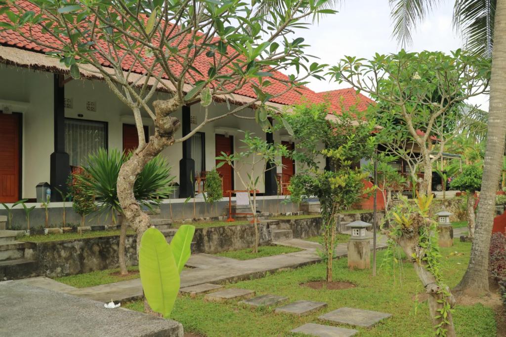 Mamaras Guest House - 11