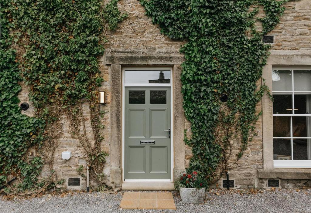 Exteriér nebo vchod ubytování SWALEDALE, OLD SCHOOL ROOMS - Luxury Apartment in Richmond, North Yorkshire