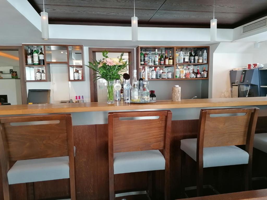 Lounge nebo bar v ubytování Hotel-Pension Hoferhaus