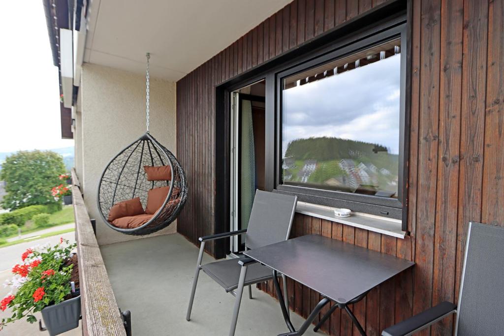 Balkón nebo terasa v ubytování Hotel Kreuz Höhengasthof