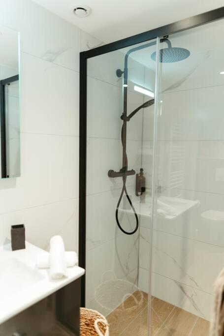 Kúpeľňa v ubytovaní La Villetta SPA -logement atypique
