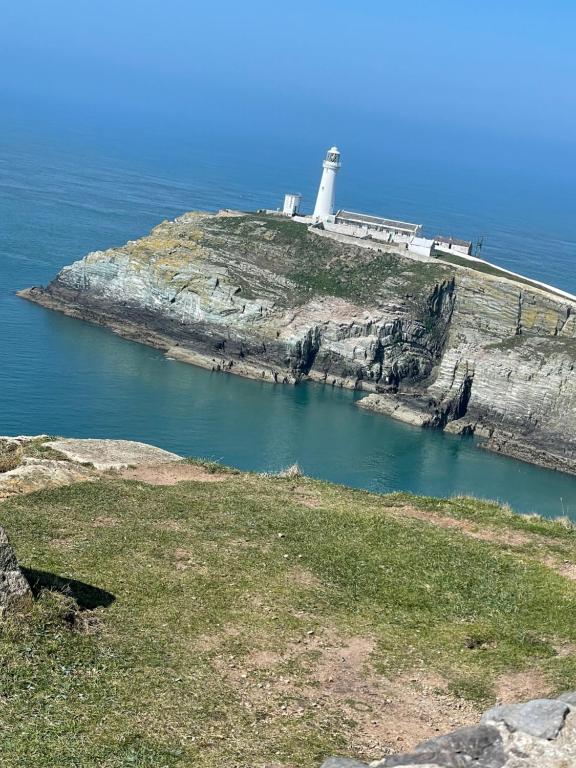 Gallery image of The Little Boathouse Heated in Holyhead
