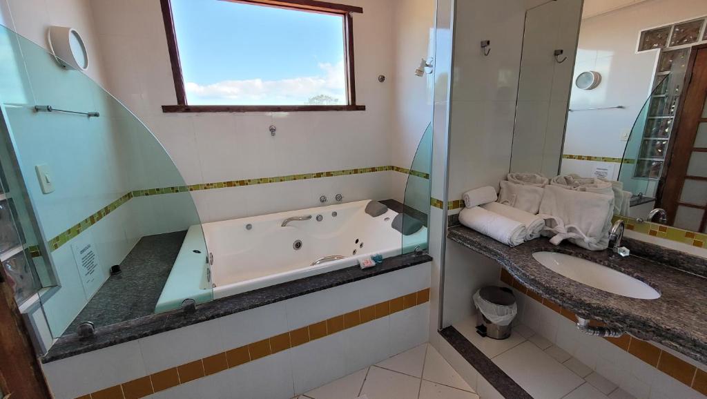 Pousada Estalagem Da Serra - Deluxe Chalet With Spa Bath