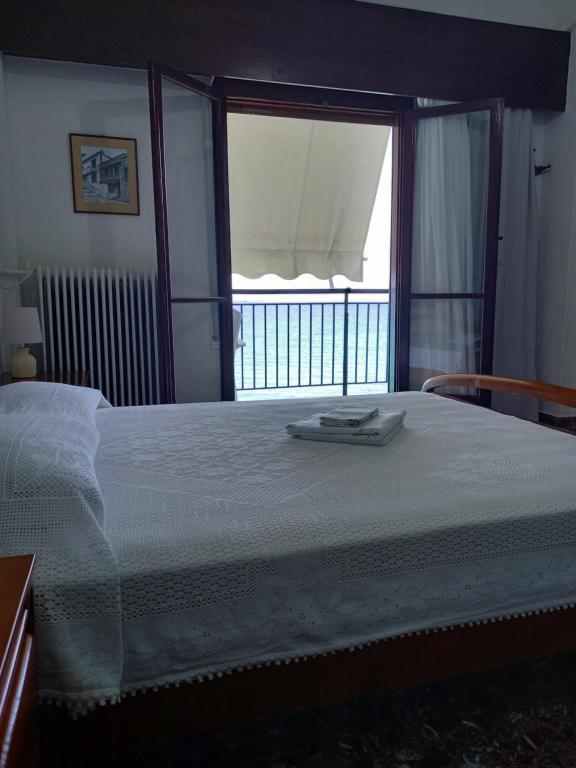 Posteľ alebo postele v izbe v ubytovaní Ekie Apartment with sea view