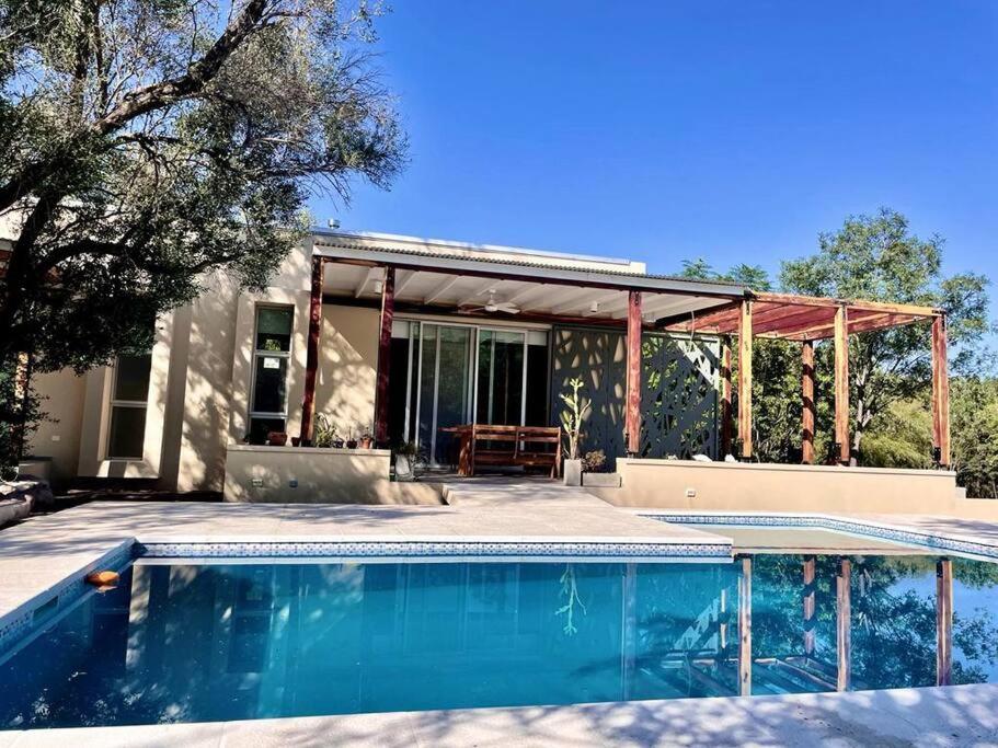 Casa con Piscina y Mirador privado en San Marcos Sierras, San Marcos Sierra  – 2023. aasta uuendatud hinnad