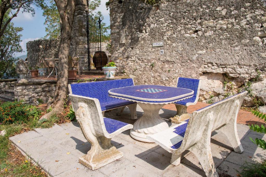 Kép Heritage mountain top Villa near Rome w/ Pool & Panoramic views szállásáról Poliban a galériában