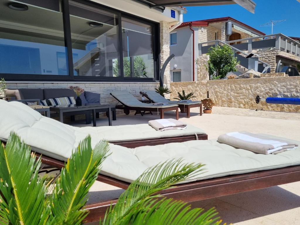Fotografie z fotogalerie ubytování Holiday House Nataly v destinaci Vir