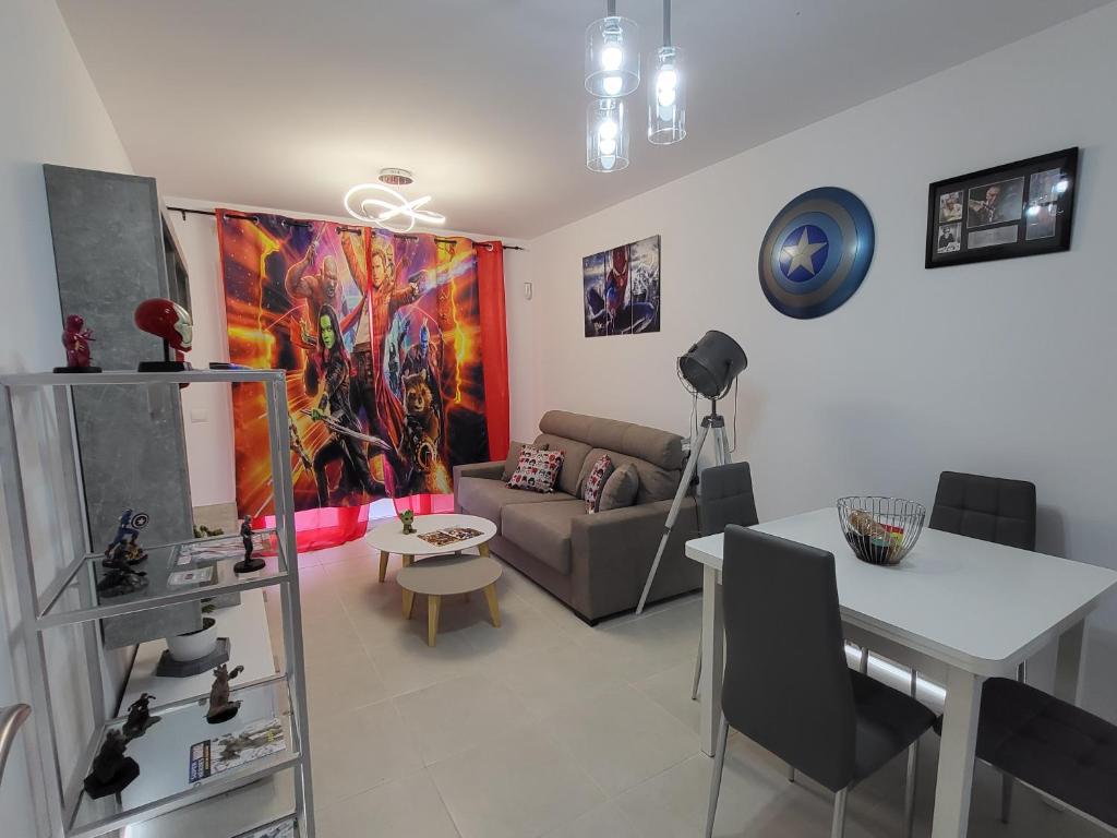 Posedenie v ubytovaní ¡Espectacular Marvel®Ático con piscina privada en primera línea de Vera-Playa!