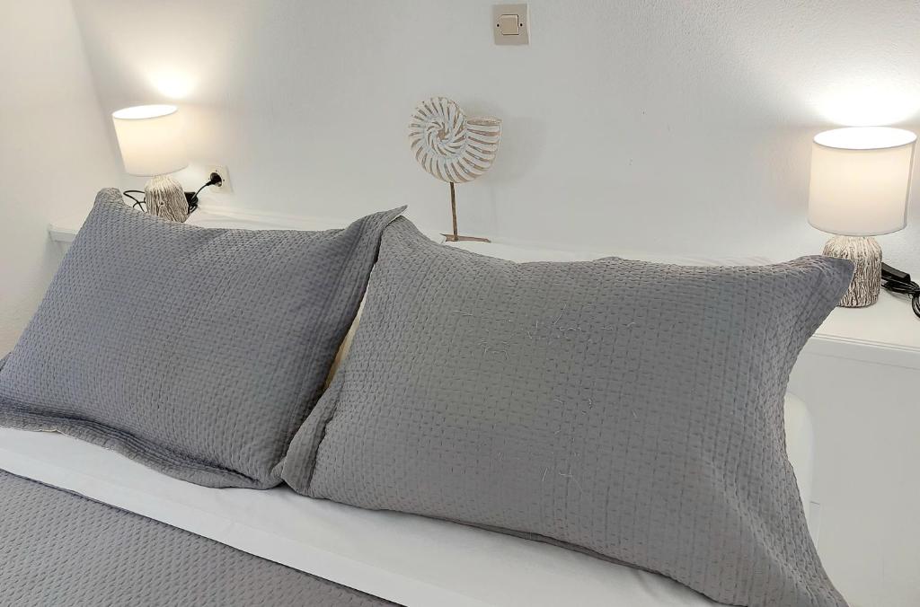 Anthonas Apartments - 14