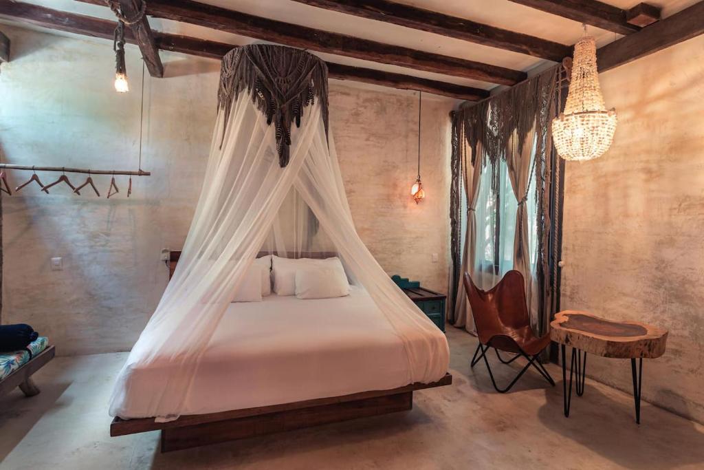 Hidden Treehouse Tulum Eco-Hotel - 带私人游泳池的初级套房
