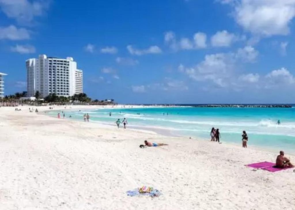 Casa Rustica Mexicana Cancun, Mexico — book Holiday home, 2024 Prices