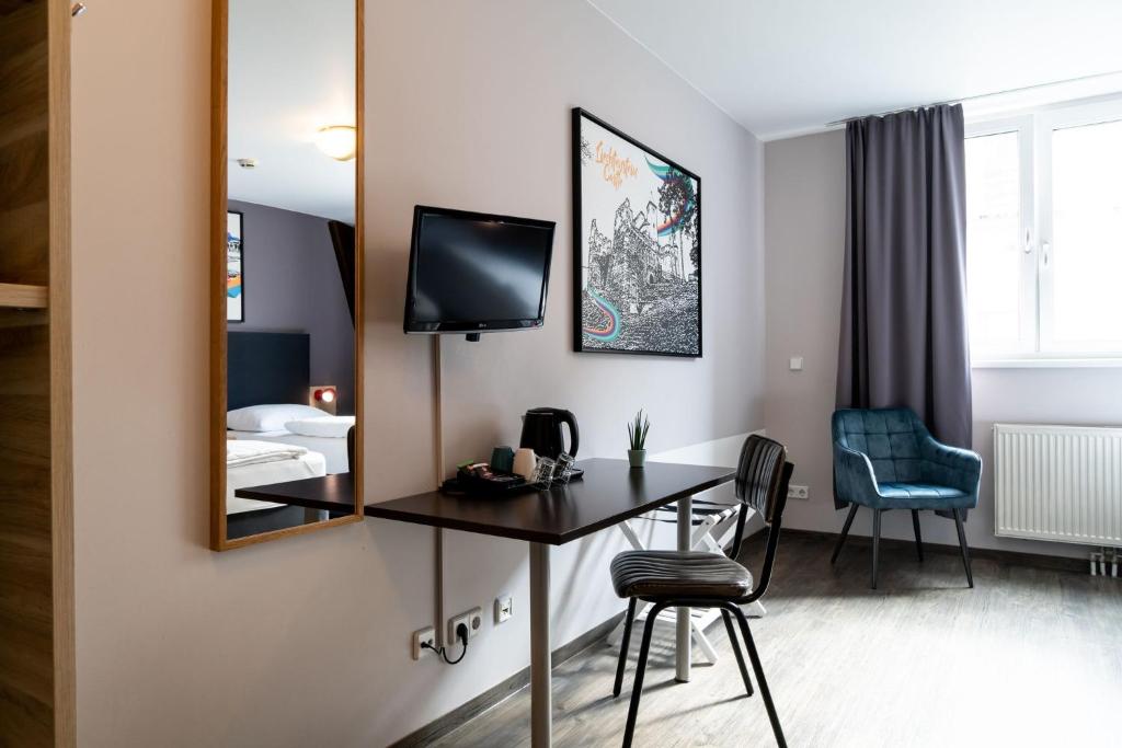 TV a/nebo společenská místnost v ubytování St Christopher's Inn Vienna