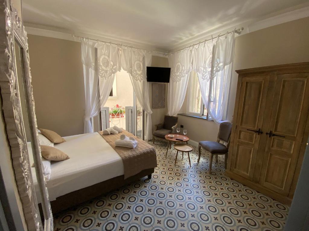 Zdjęcie z galerii obiektu The world suite w Tropei