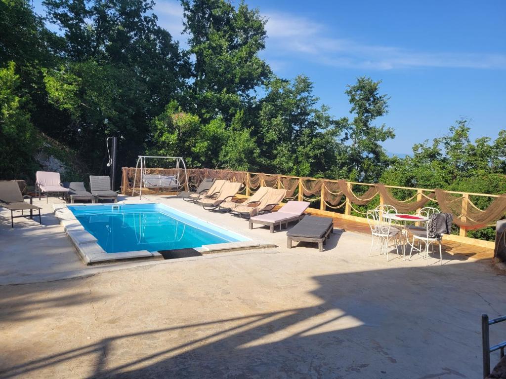 Bazén v ubytování Ferienwohnung mit Pool Kroatien mit Meerblick und Pool nebo v jeho okolí