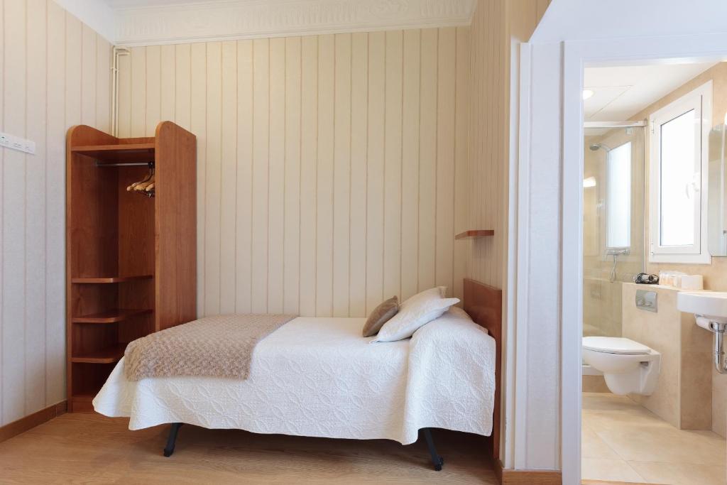 Hostal Oliva - Habitación Triple