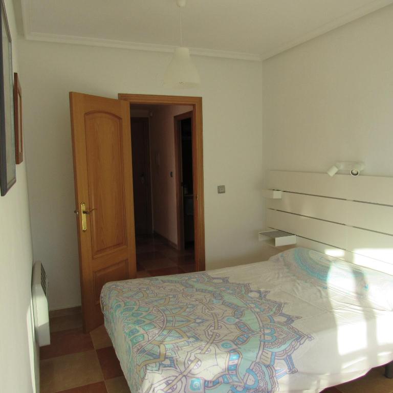Edificio Montecarlo Playa San Juan, El Campello – Bijgewerkte ...