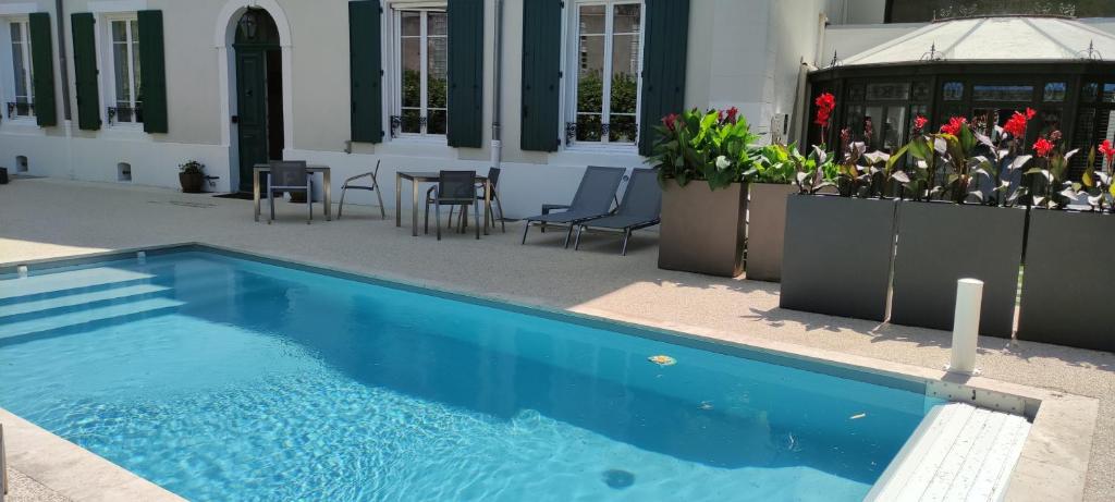 les jardins de la fontaine - Chambre Lit King-Size De Luxe