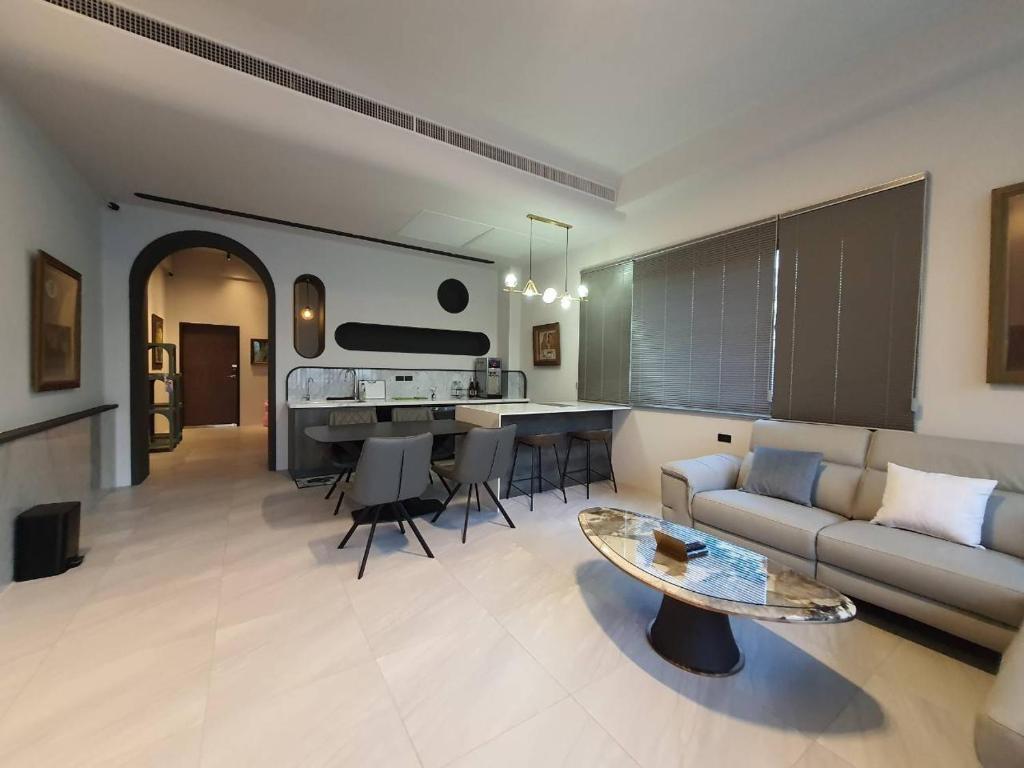 Gold Berry BnB - Housity