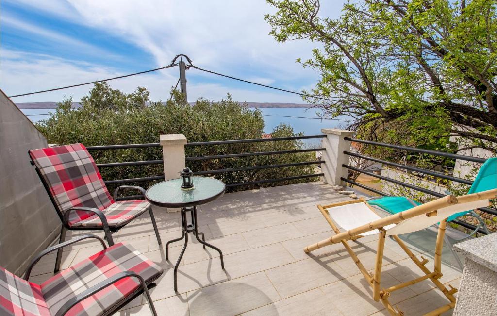 Lovely Apartment In Baric Draga