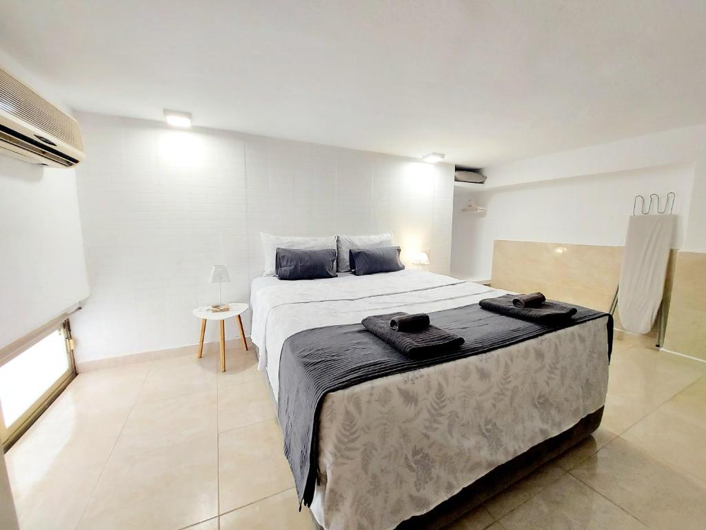 Estudios GLORIA, Alicante – Precios actualizados 2023