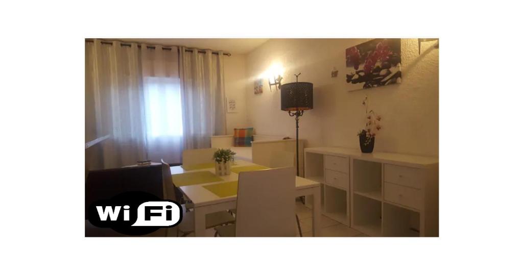 Quarteira Home Beach Férias Tranquilas a 1KM da Praia Totalmente Renovado
