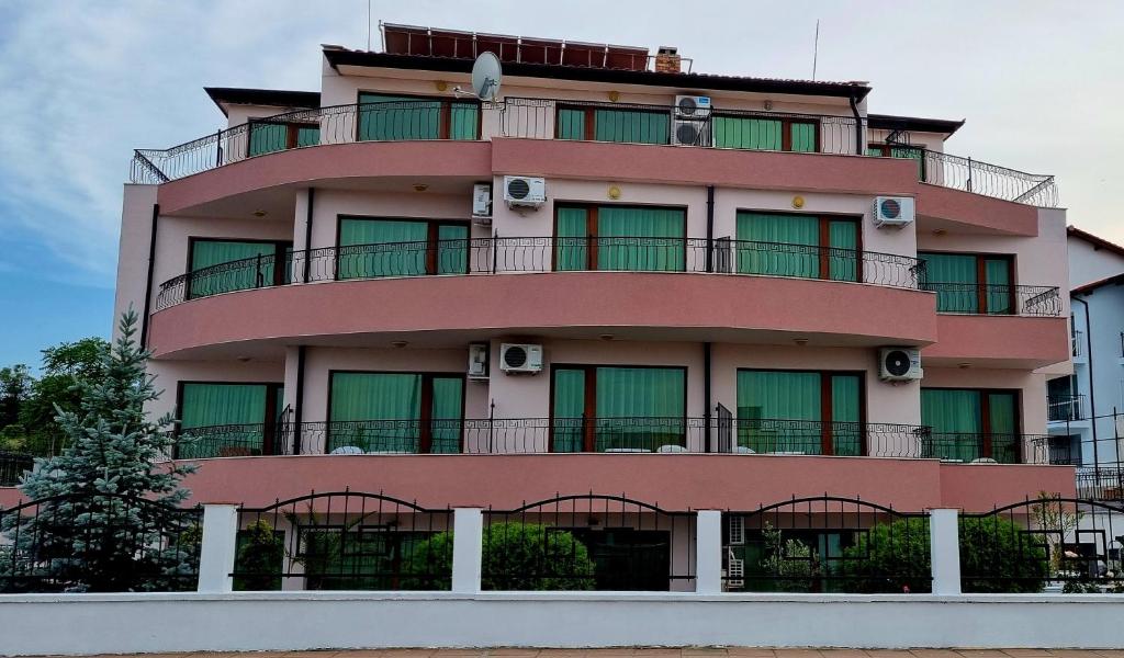Budova, kde se hotel nachází