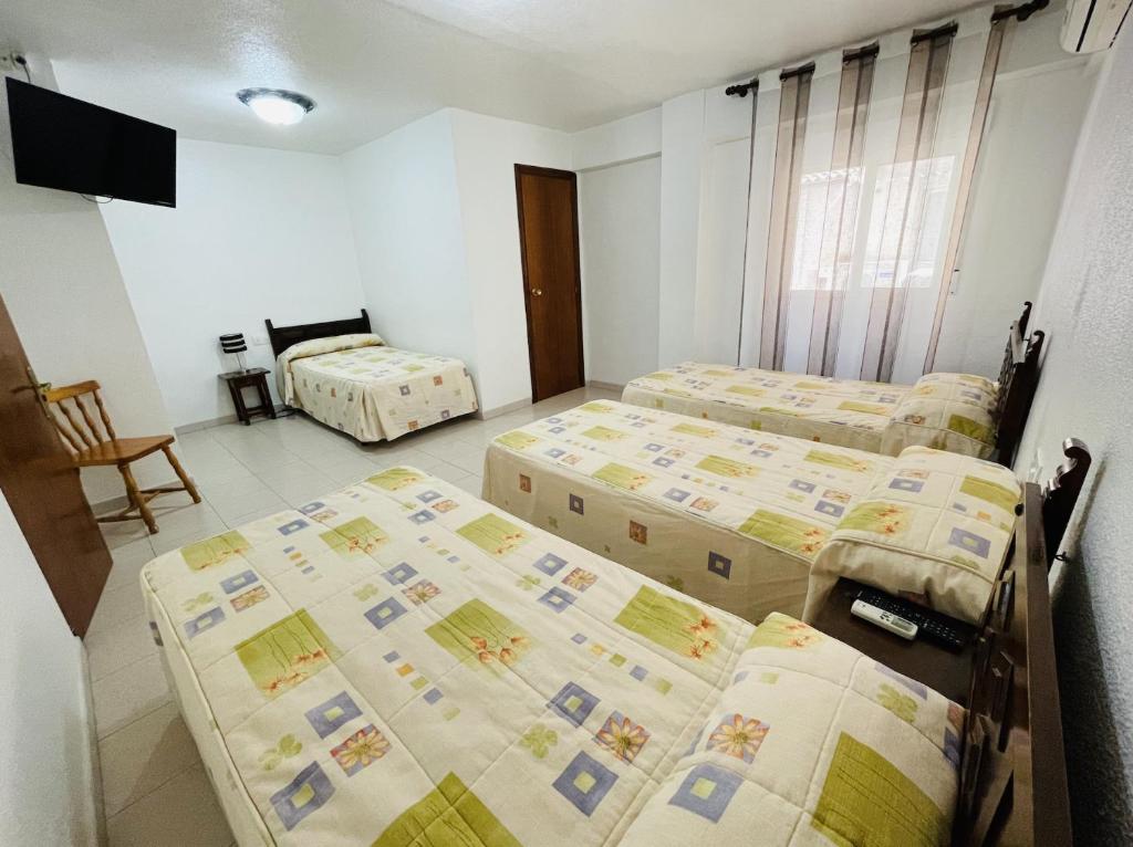 HOSTAL MONREAL, San Juan de Alicante – Updated 2023 Prices