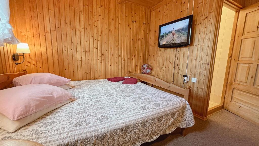 Postel nebo postele na pokoji v ubytování Anette's Holiday House